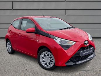 Toyota AYGO 1.0 VVT-i X-Play TSS 5dr