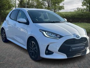 Toyota Yaris 1.5 Hybrid Design 5dr CVT