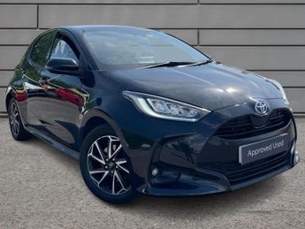 Toyota Yaris 1.5 Hybrid Design 5dr CVT