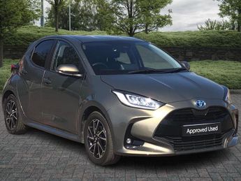 Toyota Yaris 1.5 Hybrid Design 5dr CVT
