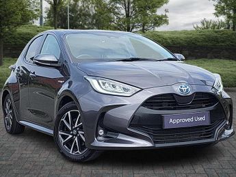 Toyota Yaris 1.5 Hybrid Design 5dr CVT
