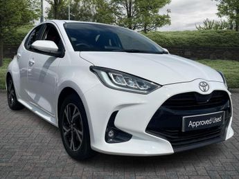 Toyota Yaris 1.5 Hybrid Design 5dr CVT