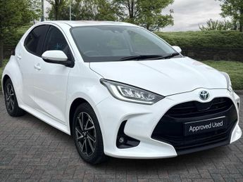Toyota Yaris 1.5 Hybrid Design 5dr CVT