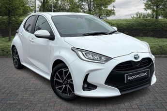 Toyota Yaris 1.5 Hybrid Design 5dr CVT