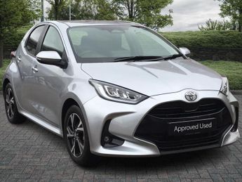 Toyota Yaris 1.5 Hybrid Design 5dr CVT