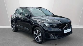 Volvo XC40 2.0 B3P Plus Dark 5dr Auto
