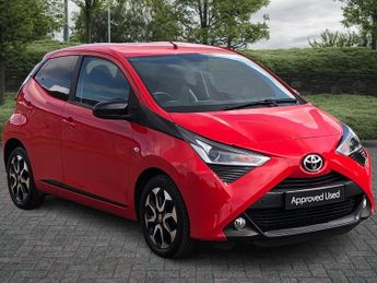 Toyota AYGO 1.0 VVT-i X-Trend 5dr x-shift