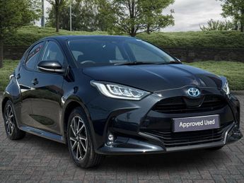 Toyota Yaris 1.5 Hybrid Design 5dr CVT