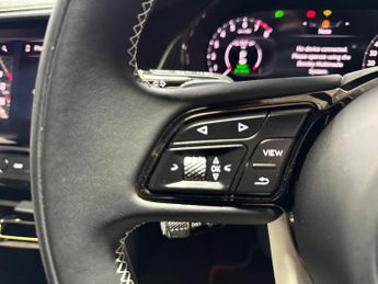 BENTLEY FLYING SPUR 4.0 V8 Hybrid Speed 4Dr Auto