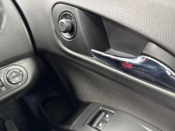 VAUXHALL MERIVA 1.4I Life Mpv 5Dr Petrol Manual Euro 6 (100 Ps)