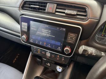 NISSAN LEAF 110Kw Acenta 40Kwh 5Dr Auto [6.6Kw Charger]