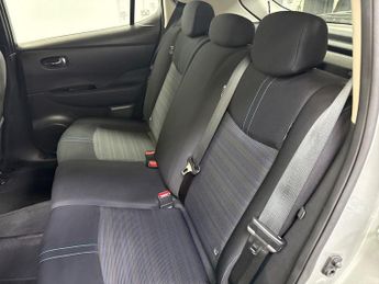 NISSAN LEAF 110Kw Acenta 40Kwh 5Dr Auto [6.6Kw Charger]