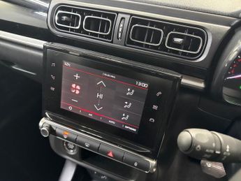 CITROEN C3 1.2 Puretech Shine Hatchback 5Dr Petrol Eat6 Euro 6 (S/S) (110 P