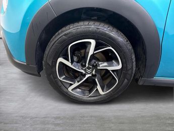 CITROEN C3 1.2 Puretech Shine Hatchback 5Dr Petrol Eat6 Euro 6 (S/S) (110 P