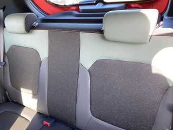 DACIA Spring 27Kwh Extreme 65 48Kw 5Dr Auto