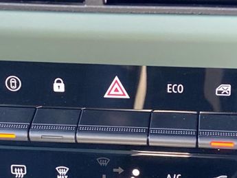 DACIA Spring 27Kwh Extreme 65 48Kw 5Dr Auto