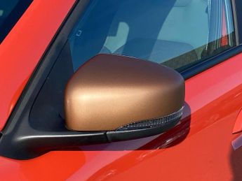 DACIA Spring 27Kwh Extreme 65 48Kw 5Dr Auto