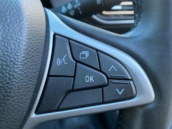 DACIA SANDERO STEPWAY 1.0 Tce Extreme Hatchback 5Dr Petrol Cvt Euro 6 (S/S) (90 Ps)