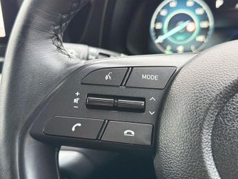 HYUNDAI BAYON 1.0 T-Gdi Mhev Premium Suv 5Dr Petrol Hybrid Dct Euro 6 (S/S) (1