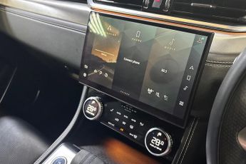 JAGUAR F-PACE 2.0 P400E 17.1Kwh R-Dynamic S Suv 5Dr Petrol Plug-In Hybrid Auto