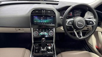 JAGUAR XE 2.0 [250] Se 4Dr Auto
