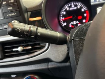 KIA PICANTO 1.0 2 5Dr Auto [4 Seats]