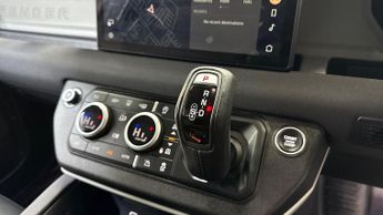 LAND ROVER DEFENDER 3.0 D250 Mhev S Suv 5Dr Diesel Auto 4Wd Euro 6 (S/S) (250 Ps)