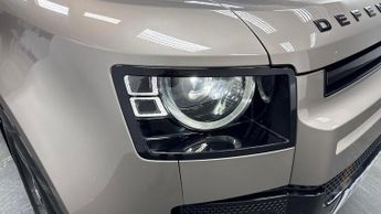 LAND ROVER DEFENDER 3.0 D250 X-Dynamic Se 110 5Dr Auto [6 Seat]