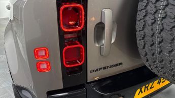 LAND ROVER DEFENDER 3.0 D250 X-Dynamic Se 110 5Dr Auto [6 Seat]