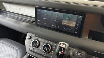 LAND ROVER DEFENDER 3.0 D250 X-Dynamic Se 110 5Dr Auto [6 Seat]