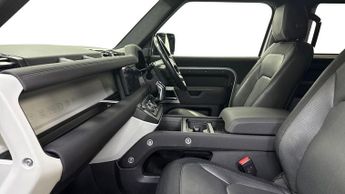 LAND ROVER DEFENDER 3.0 D250 X-Dynamic Se 90 3Dr Auto