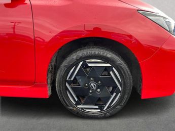 NISSAN LEAF 39Kwh Acenta Hatchback 5Dr Electric Auto (150 Ps)