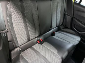 PEUGEOT 208 50Kwh E-Style Hatchback 5Dr Electric Auto (7.4Kw Charger) (136 P