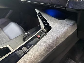 PEUGEOT 3008 1.2 Hybrid Allure Suv 5Dr Petrol Hybrid E-Dsc6 Euro 6 (S/S) (136