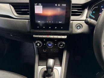 RENAULT CAPTUR 1.6 E-Tech Iconic Edition Suv 5Dr Petrol Hybrid Auto Euro 6 (S/S