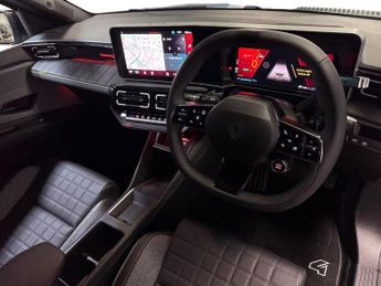 RENAULT 4 Comfort Range 52Kwh Iconic Suv 5Dr Electric Auto (150 Ps)