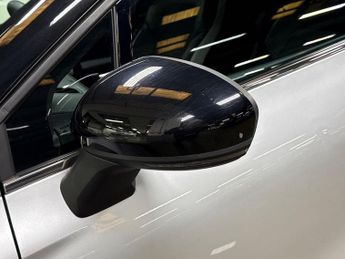 RENAULT CAPTUR 1.6 E-Tech Se Edition Suv 5Dr Petrol Hybrid Auto Euro 6 (S/S) (1