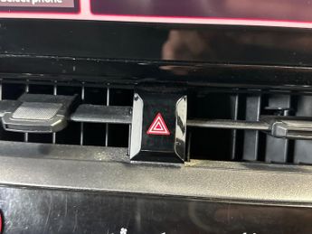 TOYOTA COROLLA 1.8 Vvt-I Hybrid Commercial Auto