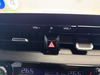 TOYOTA COROLLA 1.8 Vvt-H Design Touring Sports 5Dr Petrol Hybrid Cvt Euro 6 (S/