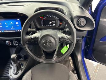 TOYOTA AYGO X 1.0 Vvt-I Pure Hatchback 5Dr Petrol X-Shift Euro 6 (S/S) (72 Ps)
