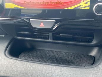 TOYOTA YARIS 1.5 Vvt-H Design Hatchback 5Dr Petrol Hybrid E-Cvt Euro 6 (S/S) 