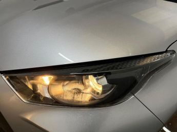 TOYOTA YARIS 1.5 Vvt-H Icon Hatchback 5Dr Petrol Hybrid E-Cvt Euro 6 (S/S) (1