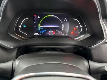 RENAULT CAPTUR 1.6 E-Tech Iconic Edition Suv 5Dr Petrol Hybrid Auto Euro 6 (S/S