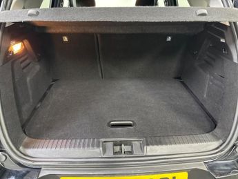 RENAULT CAPTUR 1.6 E-Tech Iconic Edition Suv 5Dr Petrol Hybrid Auto Euro 6 (S/S