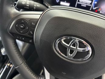 TOYOTA COROLLA 1.8 Vvt-H Icon Touring Sports 5Dr Petrol Hybrid Cvt Euro 6 (S/S)