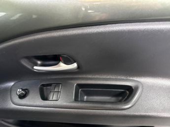 TOYOTA AYGO X 1.0 Vvt-I Edge Hatchback 5Dr Petrol X-Shift Euro 6 (S/S) (72 Ps)