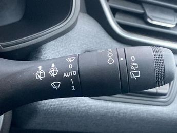 RENAULT CLIO 1.6 E-Tech Evolution Hatchback 5Dr Petrol Hybrid Auto Euro 6 (S/