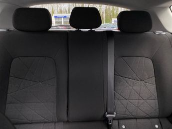 HYUNDAI BAYON 1.0 T-Gdi Mhev Premium Suv 5Dr Petrol Hybrid Dct Euro 6 (S/S) (1