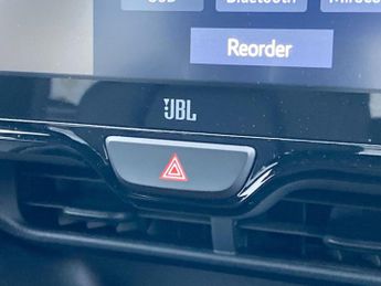 TOYOTA YARIS 1.5 Vvt-H Dynamic Hatchback 5Dr Petrol Hybrid E-Cvt Euro 6 (S/S)