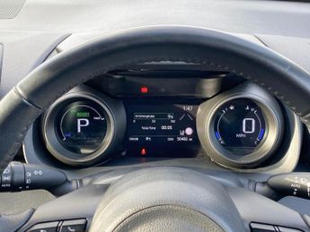 TOYOTA YARIS 1.5 Hybrid Design 5Dr Cvt